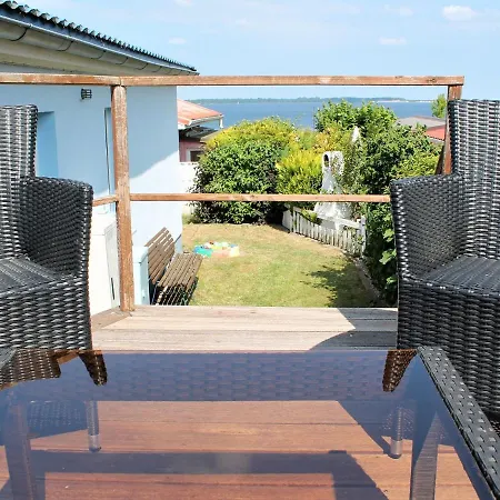 Holiday home Cozy Bungalow In Klutz With Veranda Hohenkirchen (Nordwestmecklenburg)